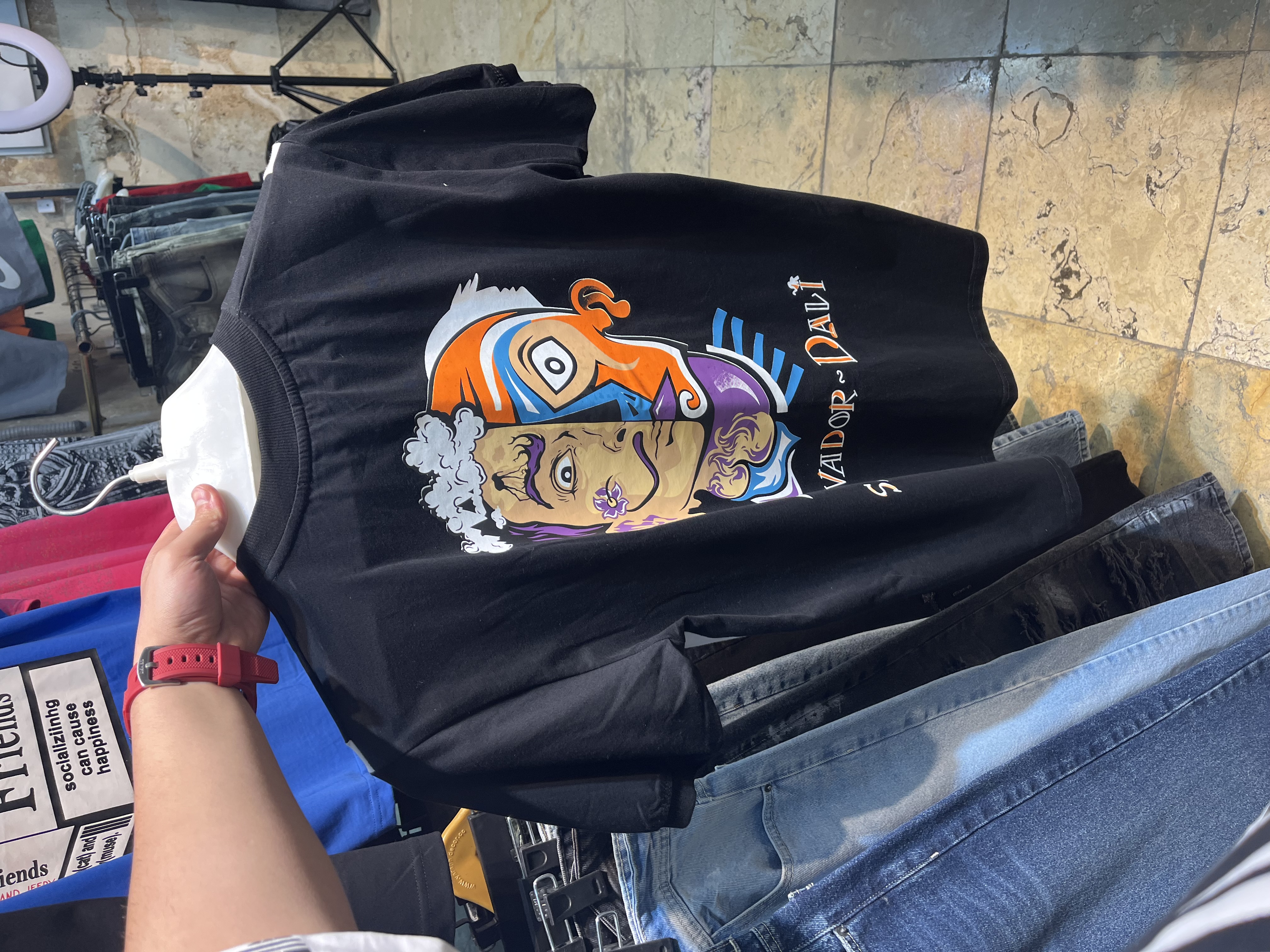 تیشرت مردانه جلو و پشت چاپ سالوادوردالی تک سایز قواره فیت مشکی و سفید