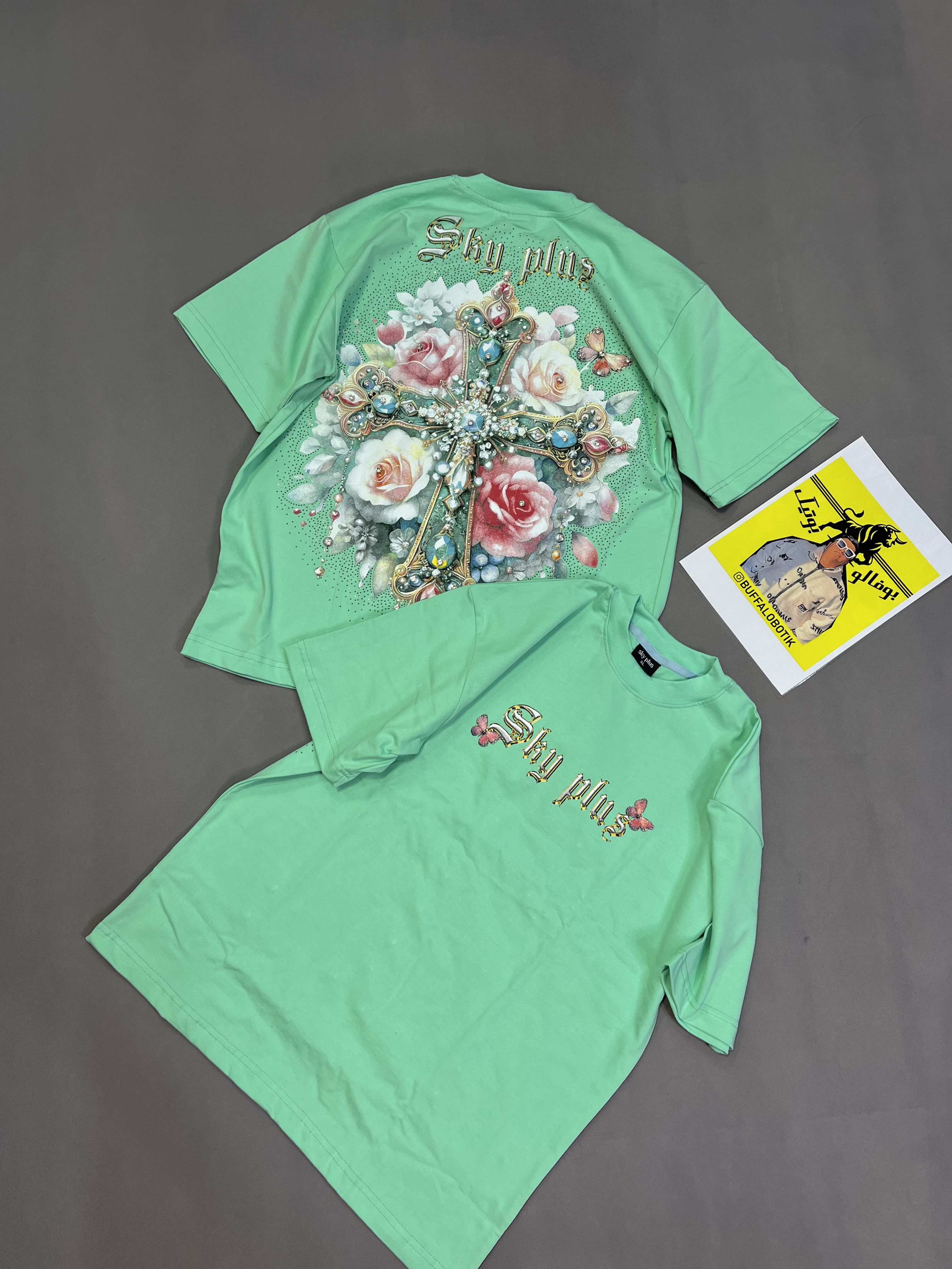 تیشرت مردانه طرح پشت چاپ صلیب سبز پسته ای