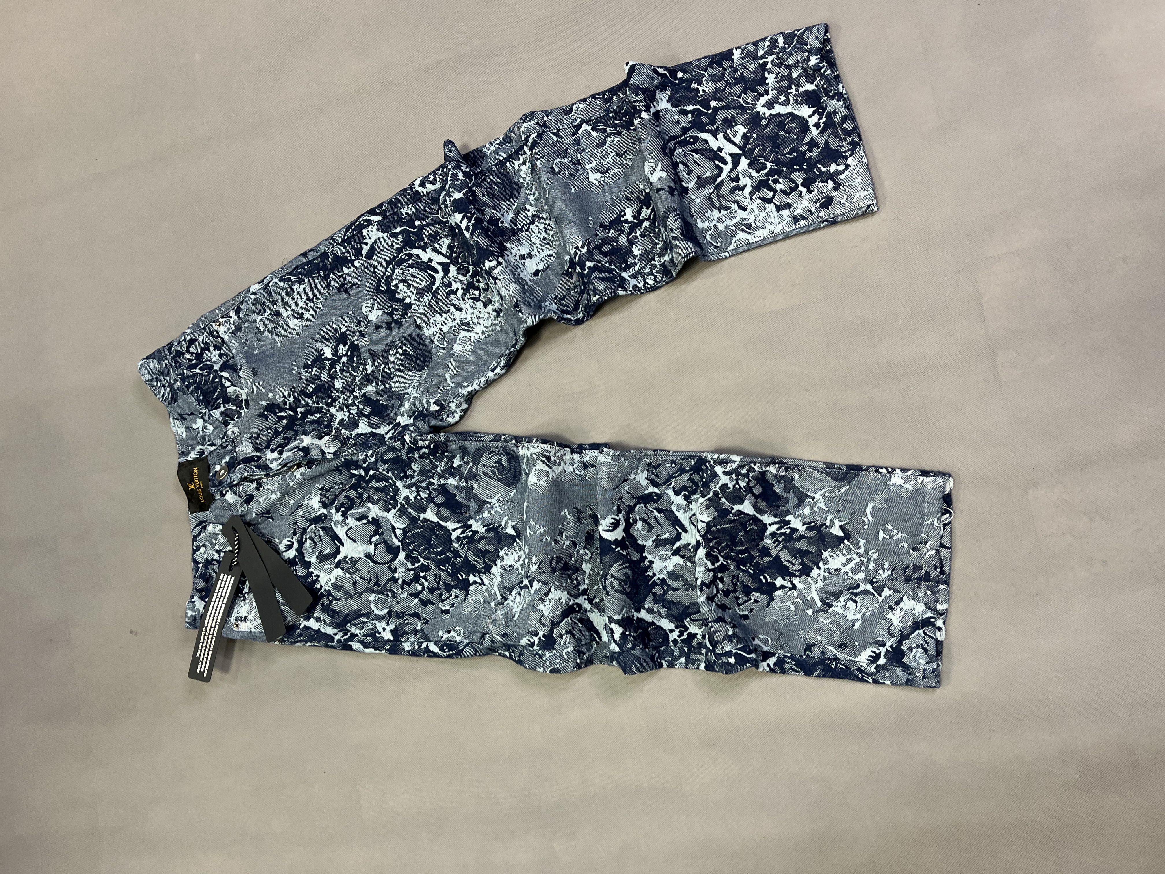 شلوارلی بگ مردانه ابی سرمه ای وارداتی پارچه طرحدار